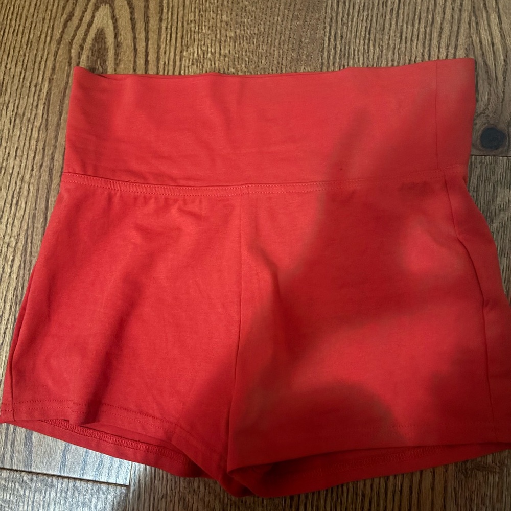 Red Women's Shorts Small NYC brand new